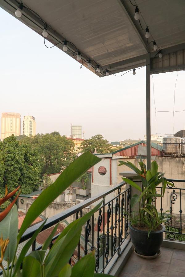 T Home Balcony Hanoi Exterior foto